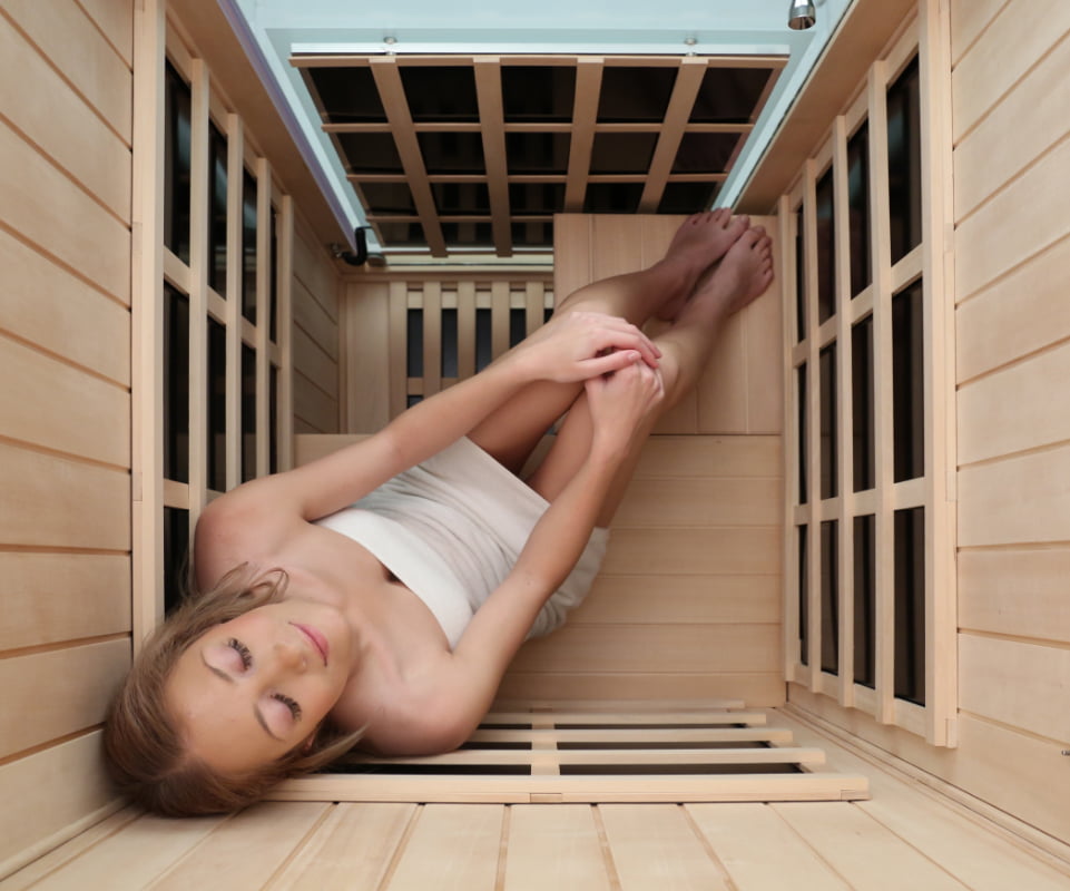 why-choose-an-infrared-sauna versus a traditional sauna